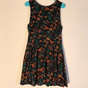 🌸Forever 21 contemporary bl floral dress